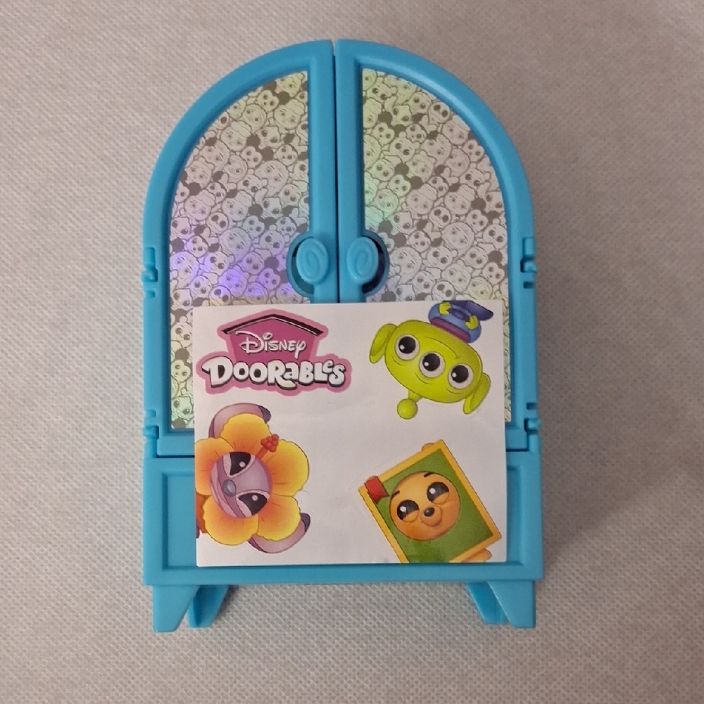 Disney Doorables Closet Cuties